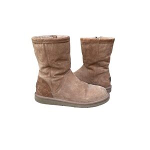 UGG Leather Sheepskin Mid-Calf Boots Womens Size 8